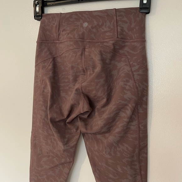 Athleta Rainer legging - Picture 4 of 10